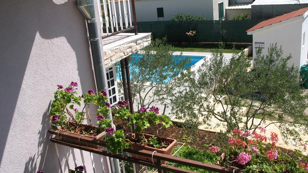 Krkahaus Hotel Lozovac Exterior photo